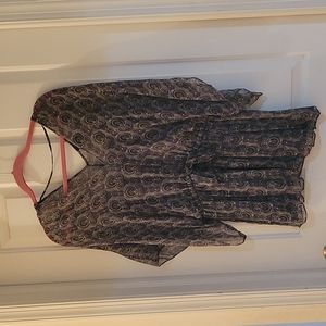 Ella Moss gray print with tank insert small